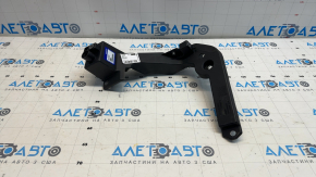 Lower front left fender bracket Volvo XC40 19-25