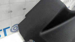 Audi Q5 80A 18-24 black, scratched inner rear right door sill trim