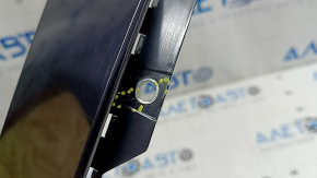 Alfa Romeo Stelvio 18-25 front right rear side door trim, cracks in fasteners, scratches, torn seal