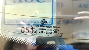 The trunk door is bare with glass, Volkswagen ID.4 21-22 gray LA7C