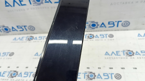 Alfa Romeo Stelvio 18-25 front left side door trim scratches