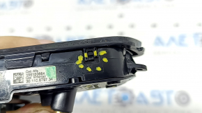 The steering wheel control buttons on the left Alfa Romeo Stelvio 20-22 are broken.