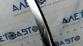 Upper front right door molding for Alfa Romeo Stelvio 18-22, chrome with glass seal, scratches, glued on