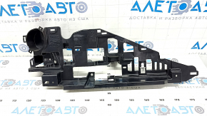 Right trunk floor bracket for Alfa Romeo Stelvio 18-25, crack in mount