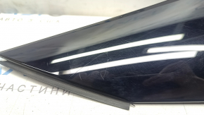 Right tailgate spoiler for Volkswagen ID.4 21-22, gloss black, scratches, broken mount
