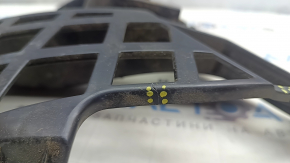 Right front bumper bracket for Volkswagen ID.4 21-22, cracks, broken fasteners, missing element
