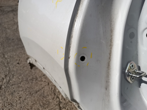 Honda CRV 17-22 rear right quarter panel on the body, white, with bumps, non-factory hole