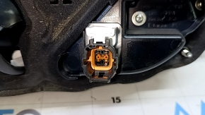 Nissan Rogue Sport 20-22 right inner tailgate light scratches