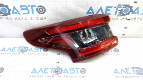 Nissan Rogue Sport 20-22 left outer fender light scratches