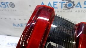 Nissan Rogue Sport 20-22 right outer fender light scratches