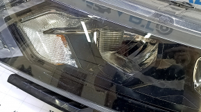 Nissan Rogue Sport 20-22 halogen front left headlight assembly, scratches