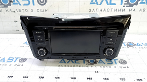 Nissan Rogue Sport 19-22 radio with navigation