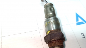 The second lambda probe for a Mercedes W167 GLE 450 20-23 3.0h has a broken connector mount.