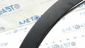 BMW X5 F15 14-18 Pure Experience front right fender arch trim, texture, scratches