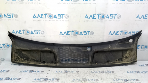 Audi Q5 80A 18-24 plastic windshield wiper grille with tears