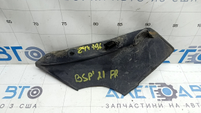 The right front mudguard liner of the Ford Bronco Sport 21-25 is dented.