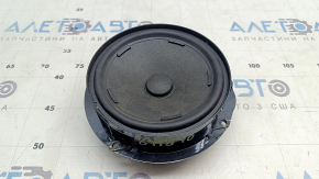 The front left door speaker of a Volkswagen ID.4 21-22 has cracked mounts.