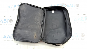 A bag of compressor and sealant for Volkswagen ID.4 21-25 tires for cleaning