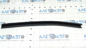 Inner rear left glass seal for Nissan Rogue Sport 19-22