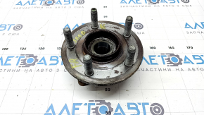 Front right hub for Jeep Grand Cherokee WK2 11-22