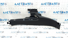 Audi Q8 19-25 black lower right rear pillar trim, scratches
