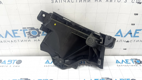 Right rear bumper mount under the Audi Q8 19-23 taillight