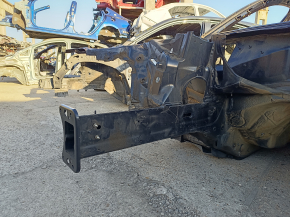 Front right quarter panel of the Audi A4 B9 17-20 on the body, blue