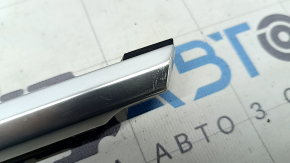 Door-glass molding, central front left, Audi Q8 19-25, chrome, scratches