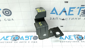Front fender bracket left rear Audi Q8 19-25