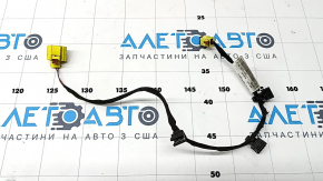 Wiring for the front airbag sensor on the Audi Q8 19-25