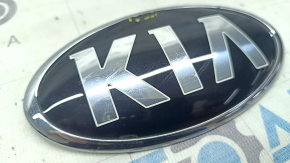 KIA emblem badge front bumper Kia Niro 17-22 scratches, chips