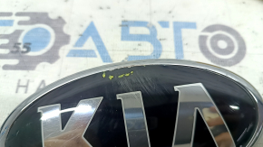 KIA emblem badge front bumper Kia Niro 17-22 scratches, chips