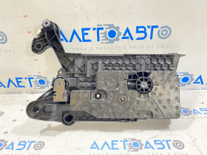 Battery area VW Golf 15-