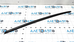 Left windshield molding for Audi Q8 19-25
