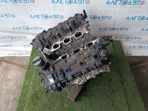 The Jeep Grand Cherokee WK2 20-22 3.6 110k engine started, compression 10-10-10-10-10-10