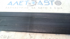 Front right outer door sill trim for Kia Niro 17-22, black, scratches