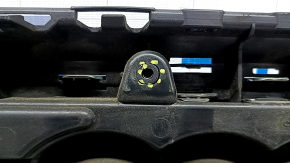 Audi Q8 19-23 gray radiator grill with chrome, without radar, with trim, cracks in fasteners, broken fastener, sand