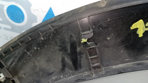 Front left fender arch trim for Kia Niro 17-22: structure, scratches, broken fasteners