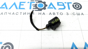 The hood lock sensor chip for the Audi Q8 19-25