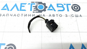The hood lock sensor chip for the Audi Q8 19-25