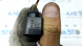 The hood lock sensor chip for the Audi Q8 19-25