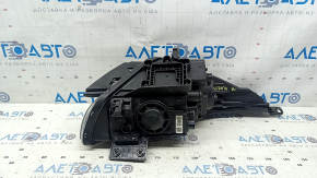 Kia Niro 17-19 HEV front left headlight assembly, PHEV with bracket, halogen, LED DRL, without seal, varnish peeling