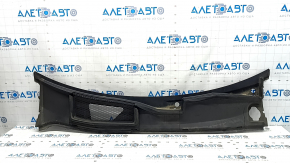 Plastic windshield wiper grille for the Audi Q8 19-23