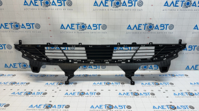 Hyundai Tucson 2022-24 front bumper lower grille