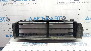 Kia Niro 17-18 HEV, PHEV radiator deflector assembly with motor, broken