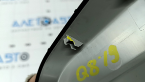 The interior mirror cover for the Audi Q8 19-25 is gray and the fasteners are broken.