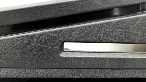 Left arch trim for Audi Q8 19-25, black, scratches