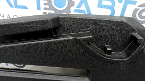 Left arch trim for Audi Q8 19-25, black, scratches
