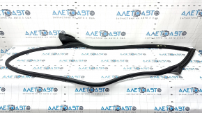 Front left door seal for Audi Q8 19-25