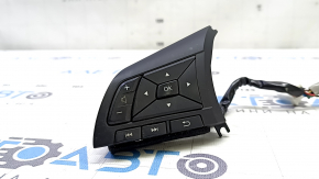 The steering wheel control buttons on the 20-22 Nissan Rogue Sport are broken.